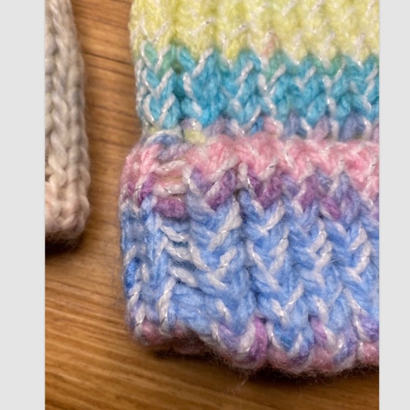 Baby Girls Winter Hat Bundle 4pc White Pink Purple Multi color Size 9-12 months - Picture 2 of 2